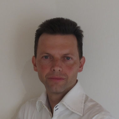 Dr. Christian Folini